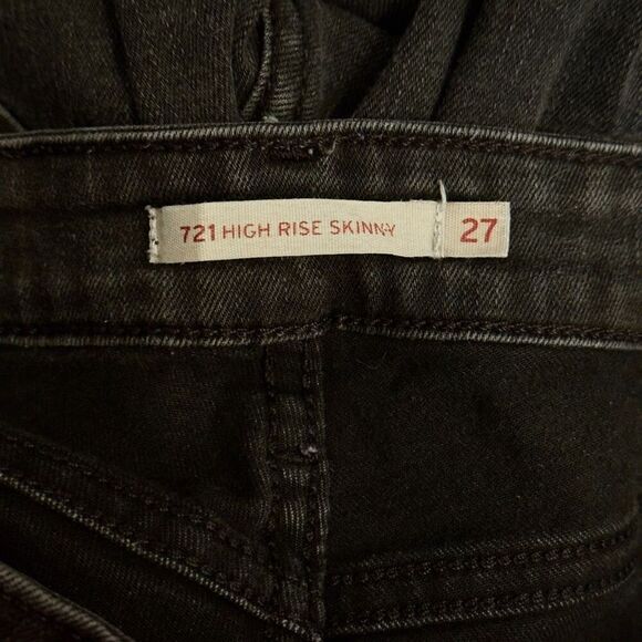 Levi’s (27 / 4) 721 High Rise Skinny Black Jeans - Classic Stretch Fit - Picture 3 of 6